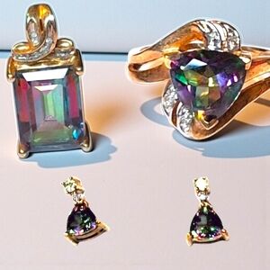 Vintage 10K Gold Mystic Topaz & Diamond Necklace Pendant, Ring & Earring Set